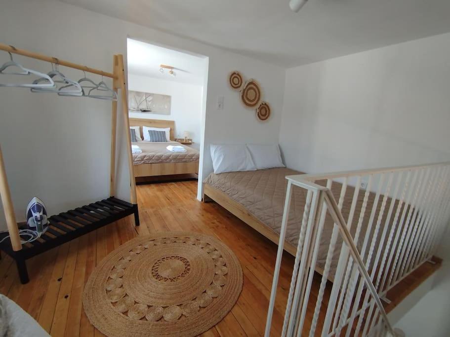 Trikeri Cottage
